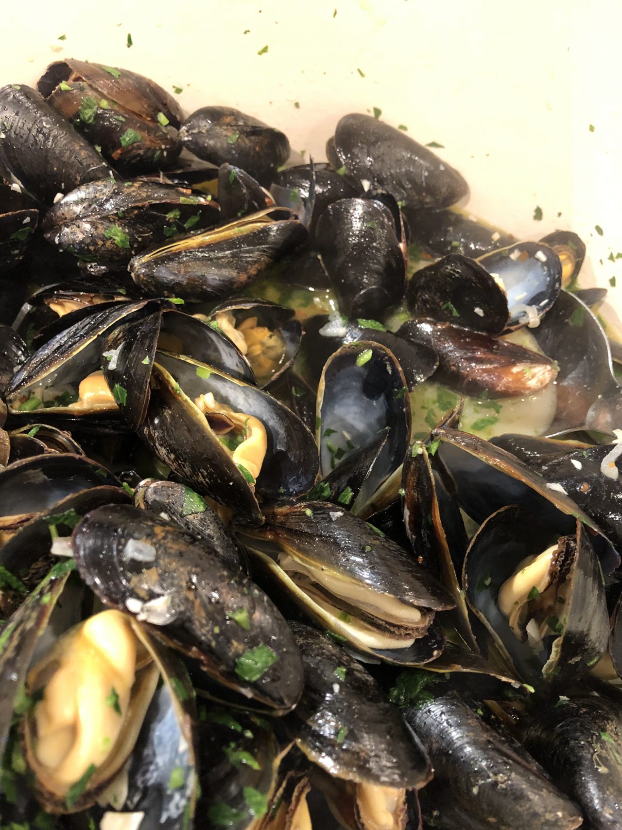 Mussels In Wine Broth Culinary Works